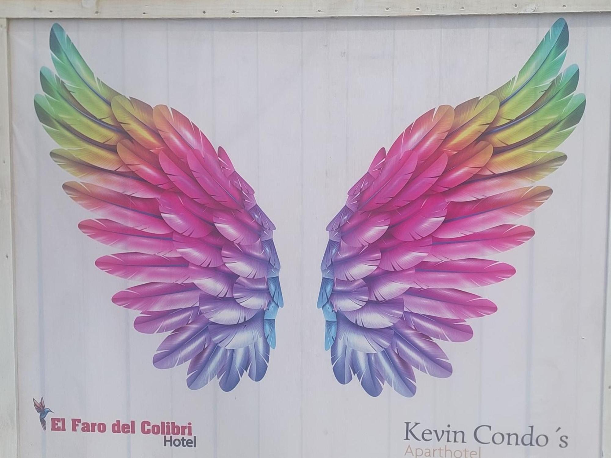 Faro Del Colibri